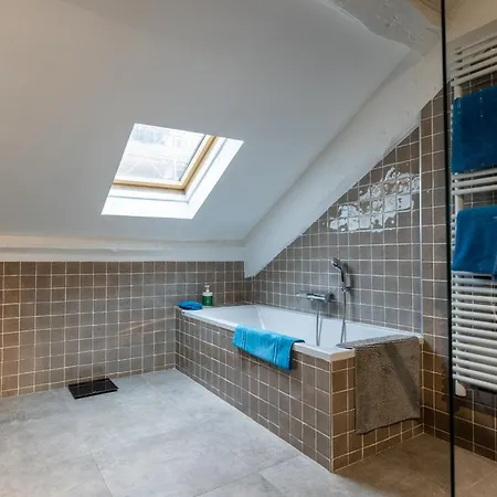 Du Cirque Appartement Paris
